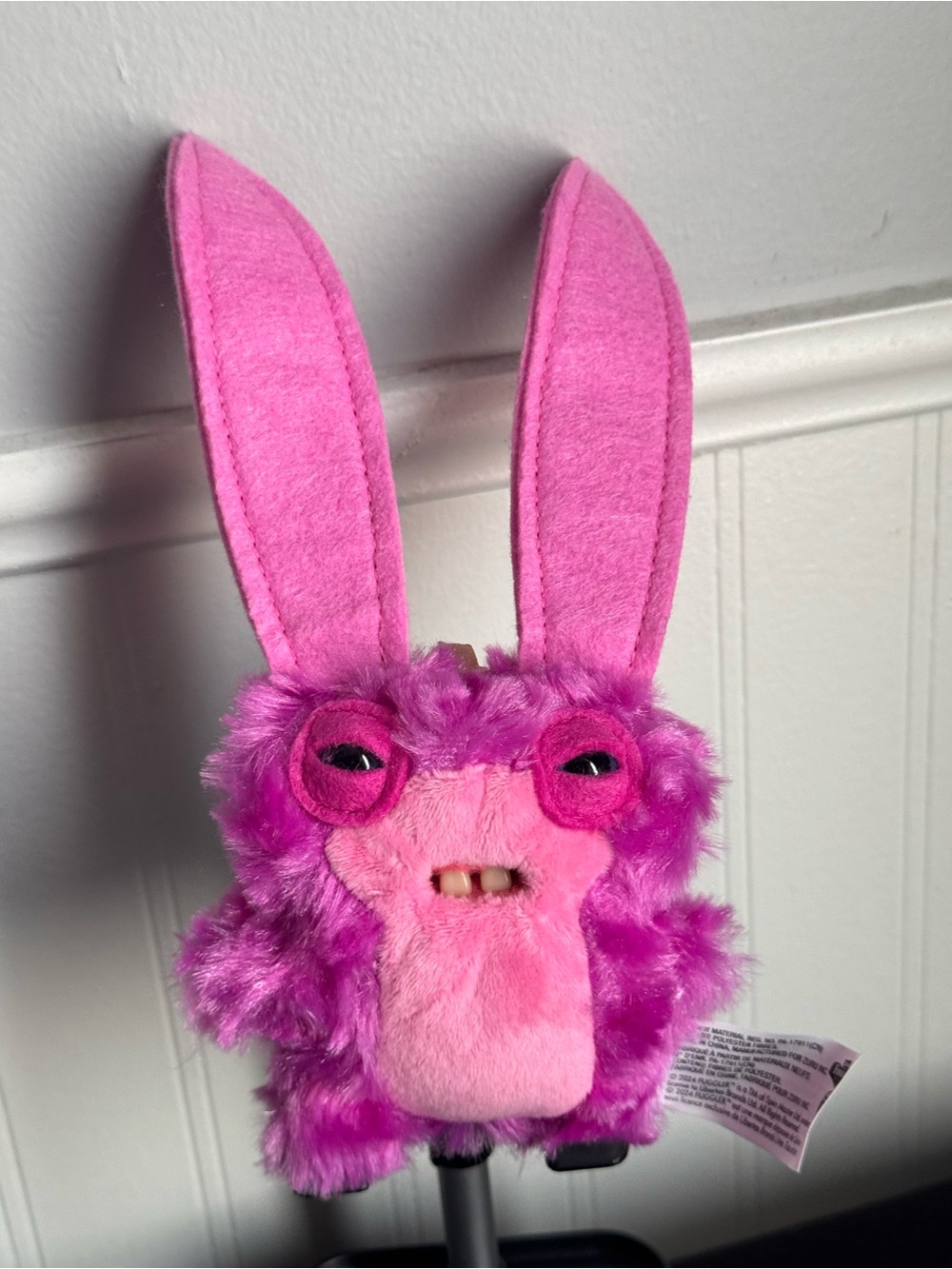 Pink lord long ears chase fuggler